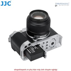 thumbnail Khung thép L bracket for fujifilm X-M5 hiệu JJC HG-XM5 silver - 6